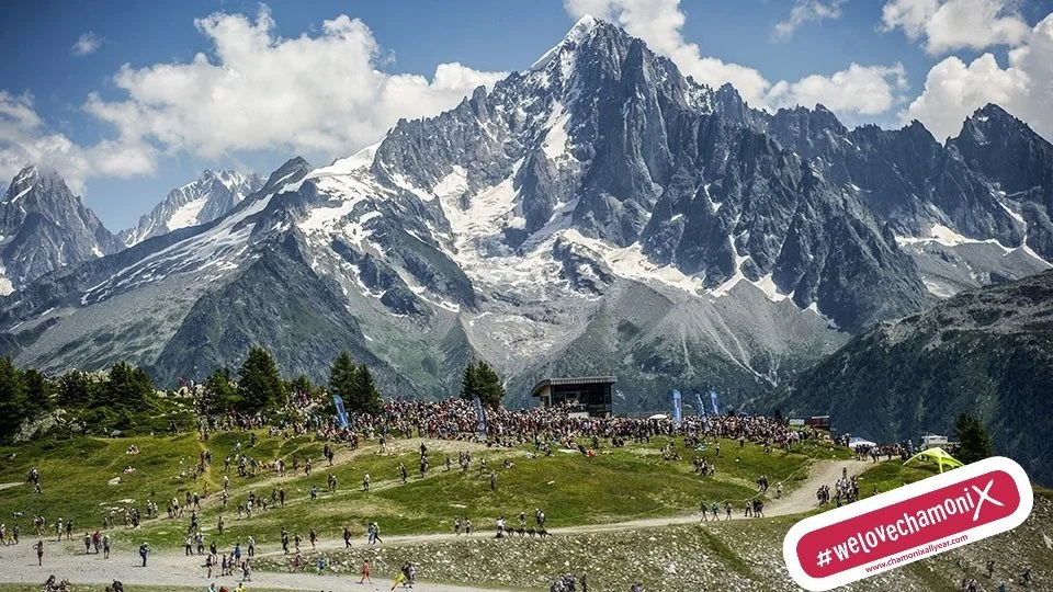 Mountain Zoom backgrounds-5