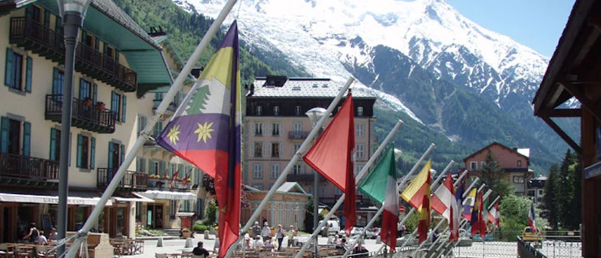 Déjeuner en extérieur dans la Vallée de Chamonix, chamonix holiday, chamonix accommodation, chamonix tourist guide