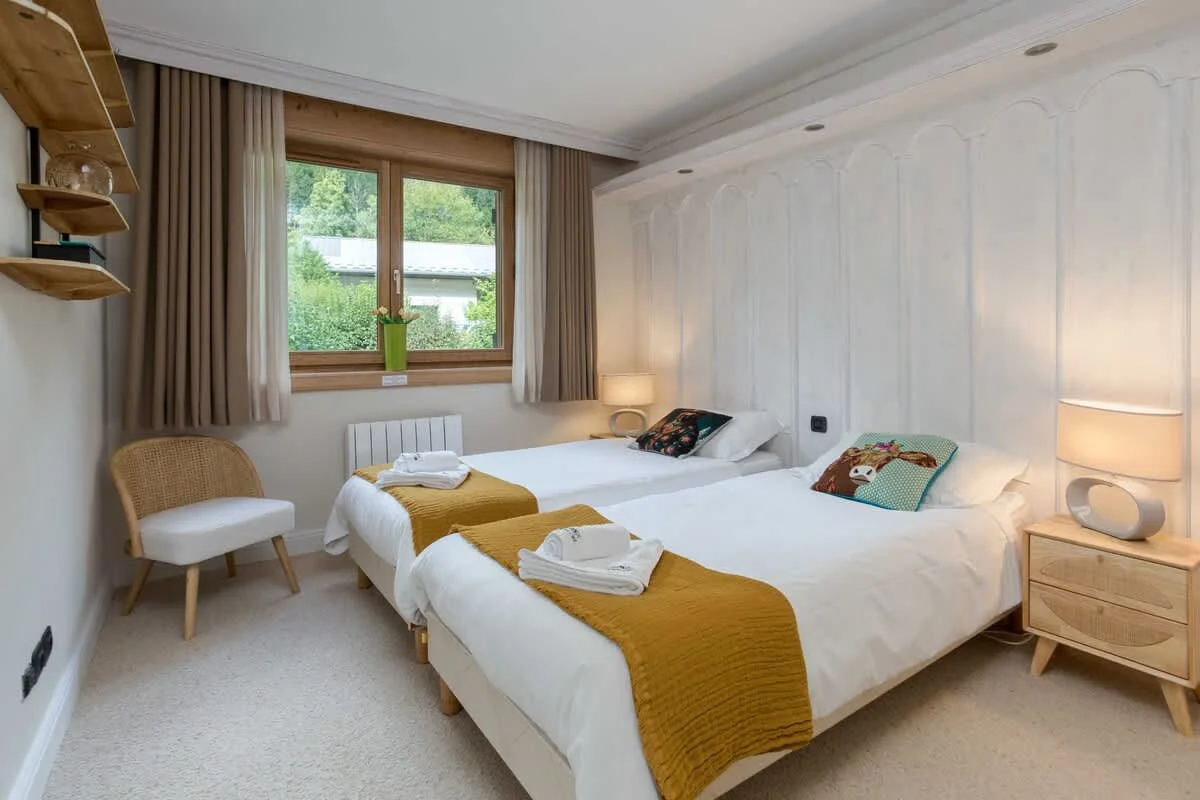 Third bedroom upstairs is also a twin