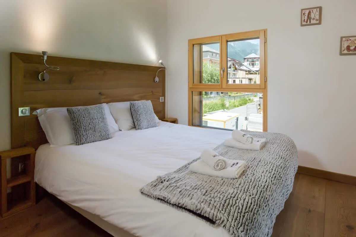 Double/Twin bedroom