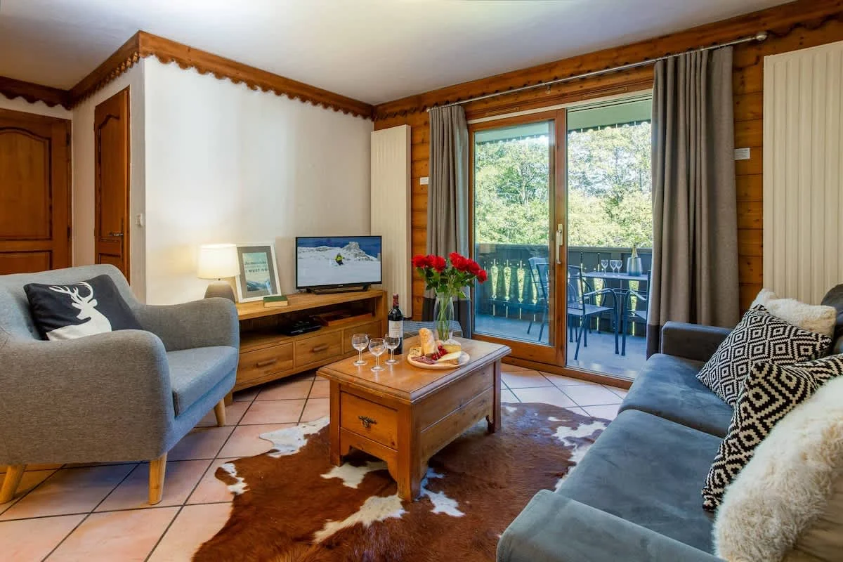 Lounge with designer furnishings