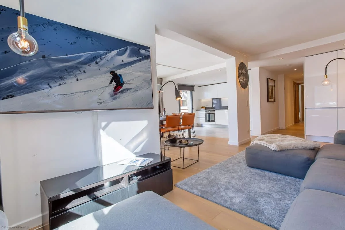 Living room with 60inch TV