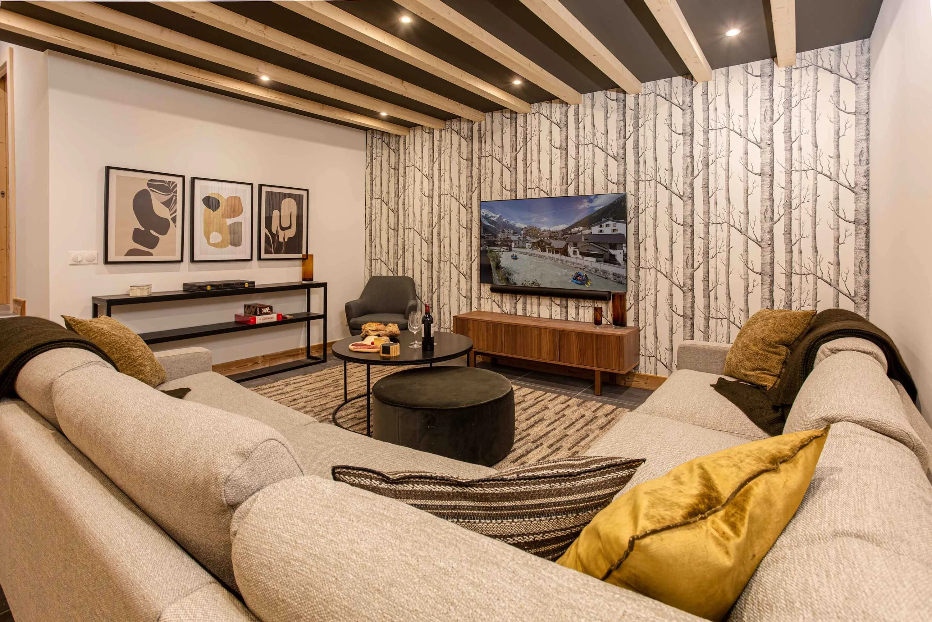TV room with Smart TV