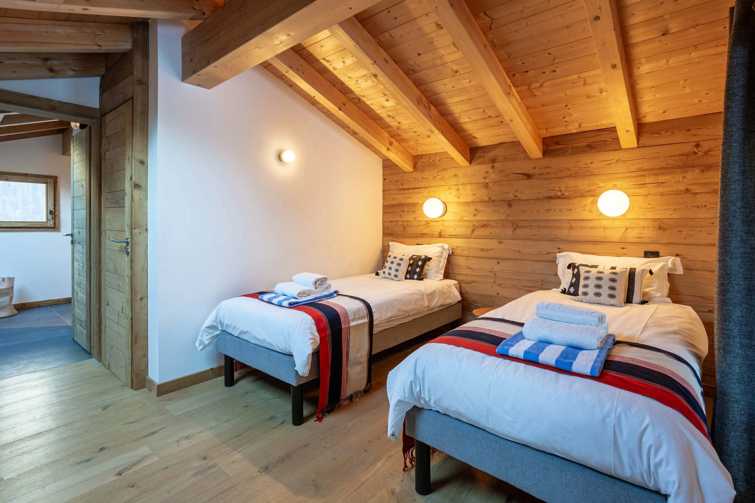 Ensuite Twin/King bedroom