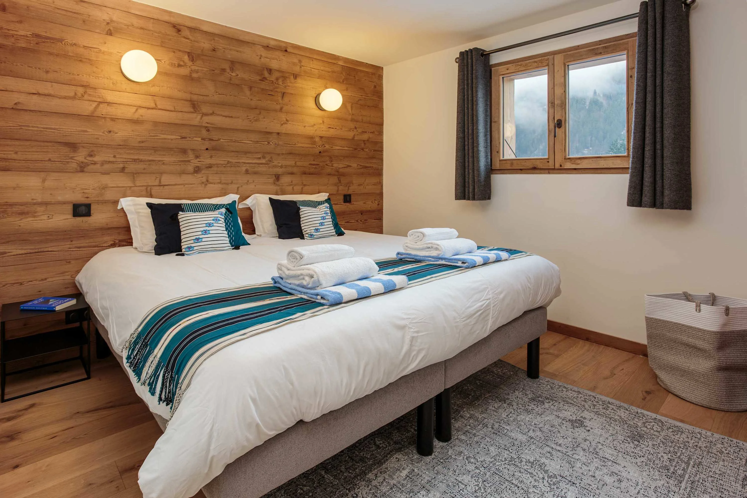 Twin/King bedroom