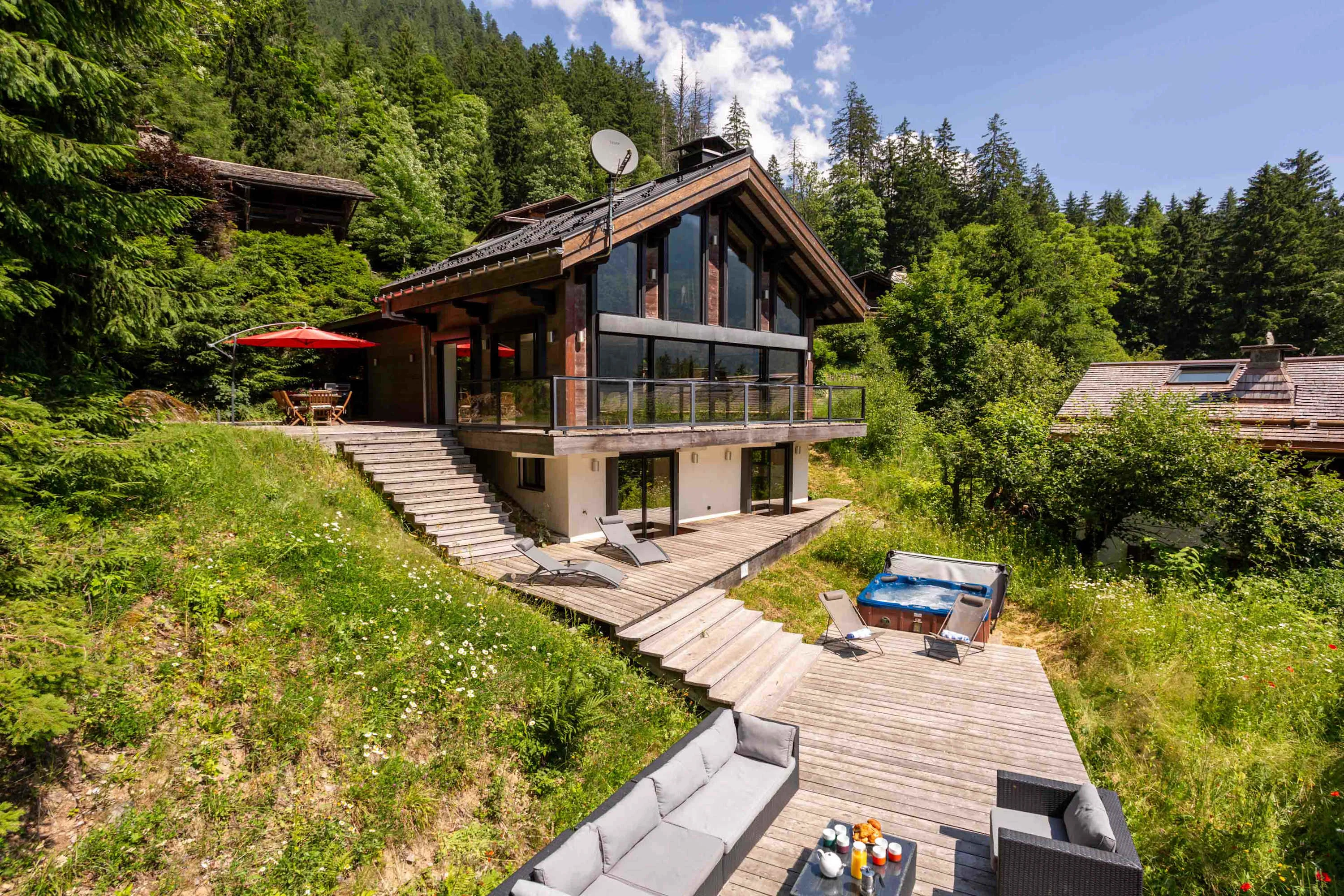 Chalet la Source in Summer