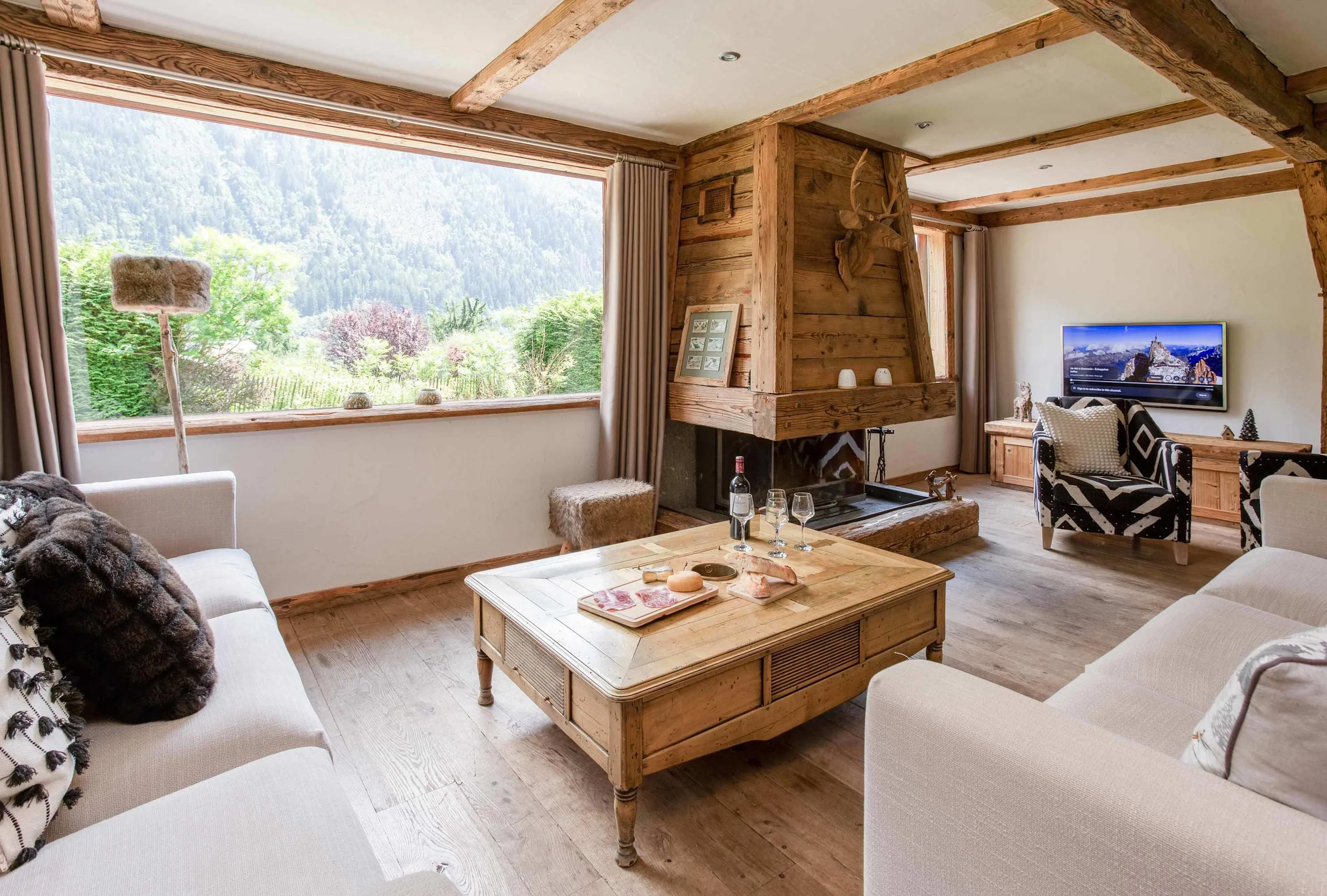 Lounge area with log fire