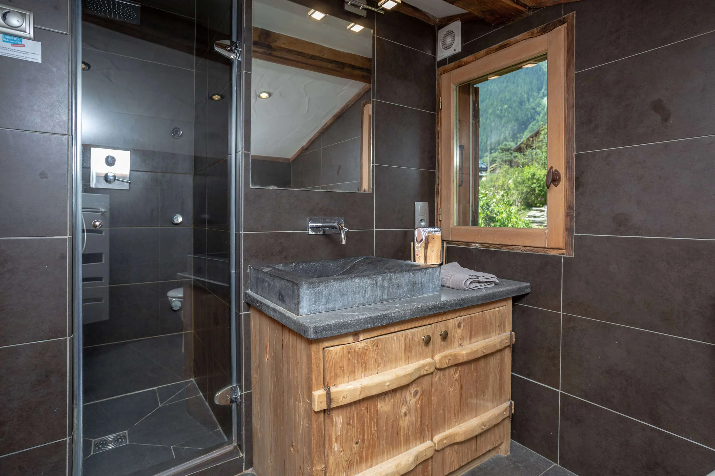 Ensuite bathroom