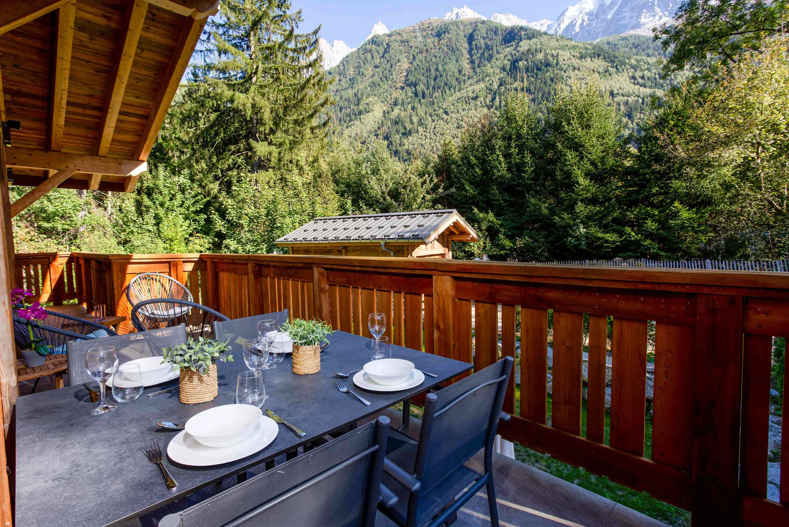 Chalet des Amis balcony with Mont Blanc views