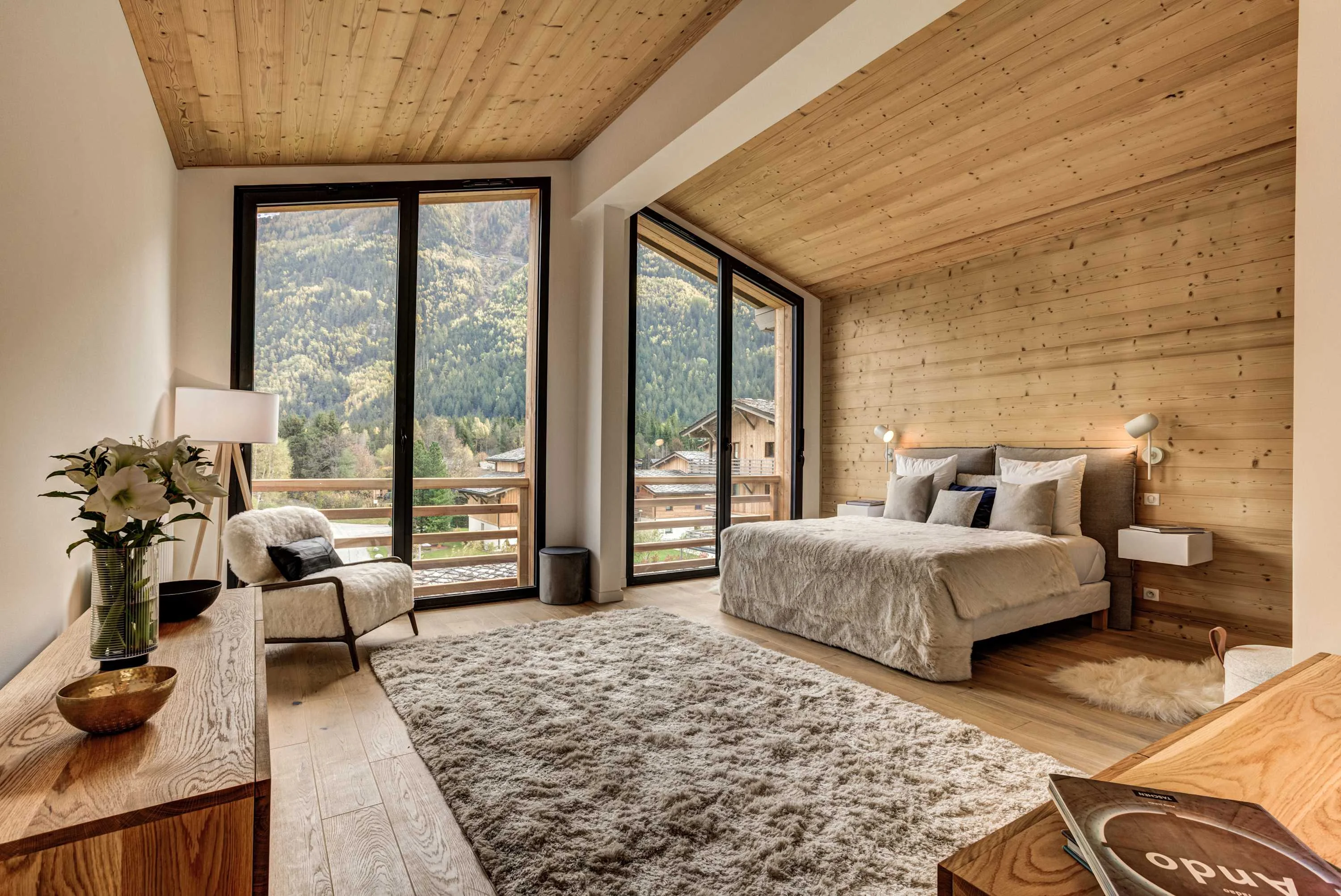 Master suite with walk in wardrobe & ensuite