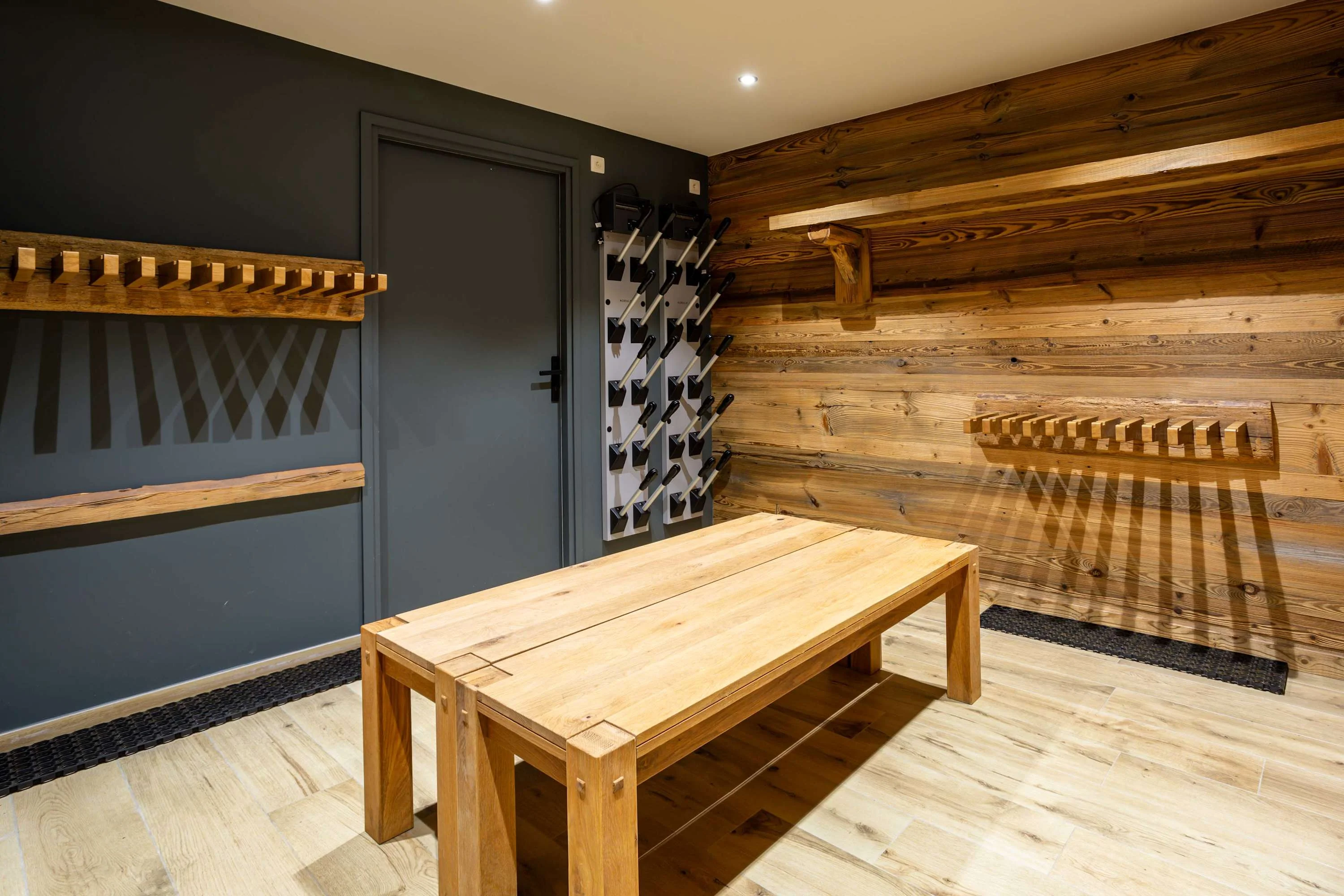 Large ski room with heated boot dryer