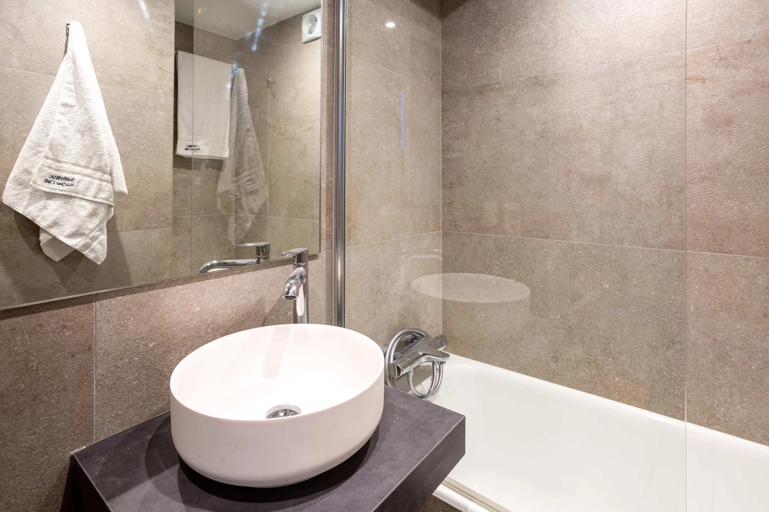 Ensuite bathroom for bedroom 2 with bath