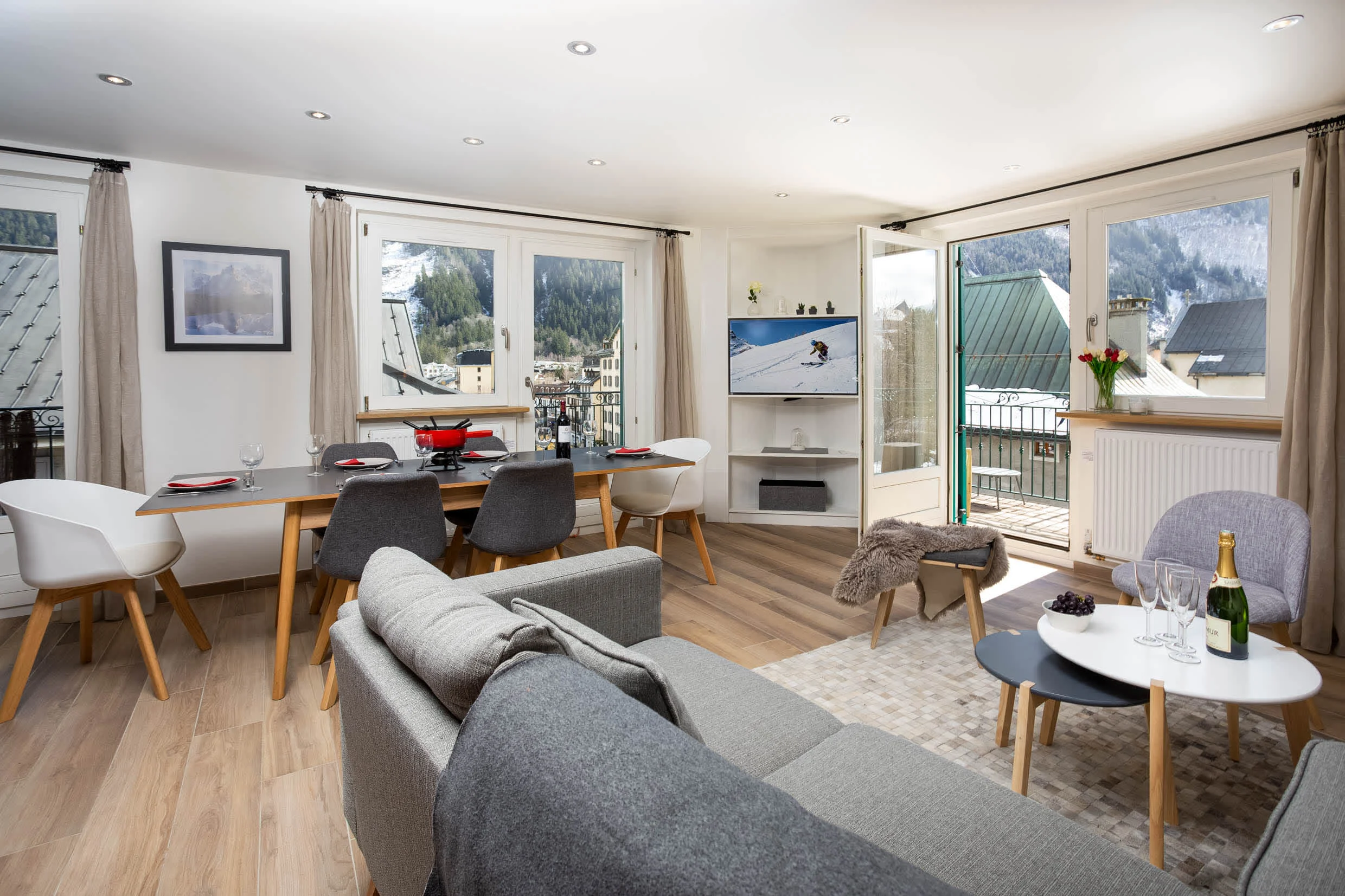 Open-plan living dining room