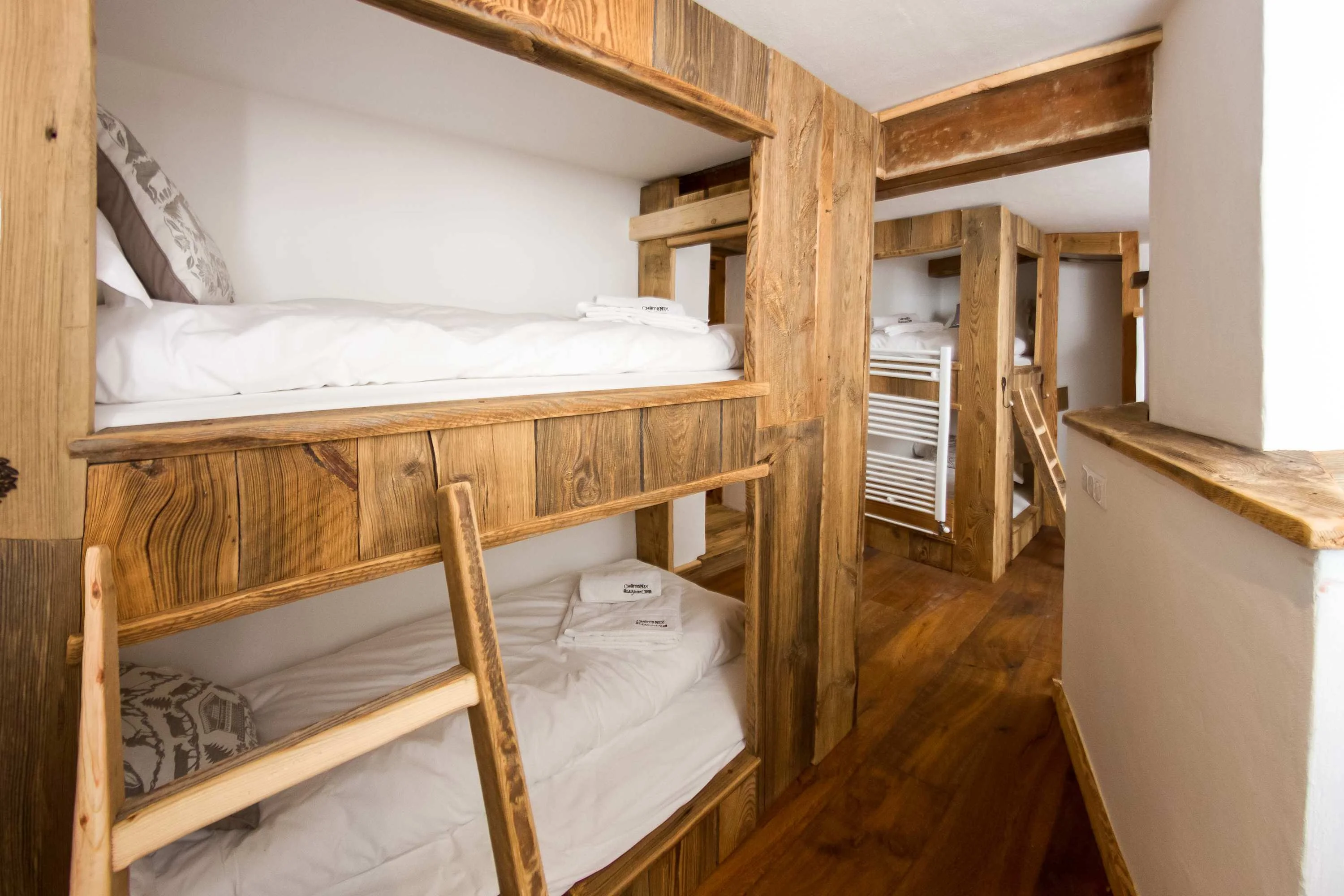 Alternative view of quad bunk room with built-in bunk beds