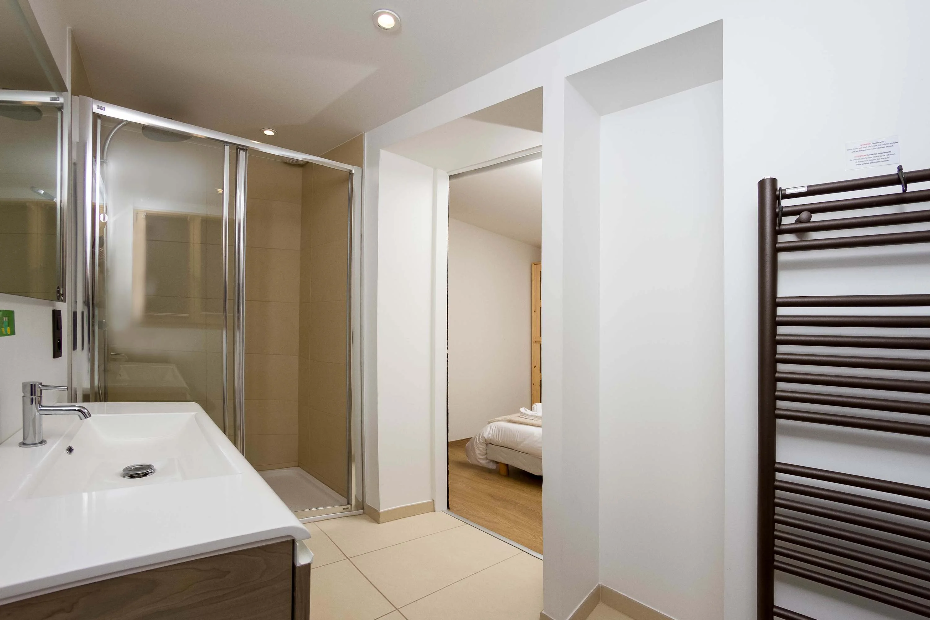 Ensuite bathroom with Italian shower & WC