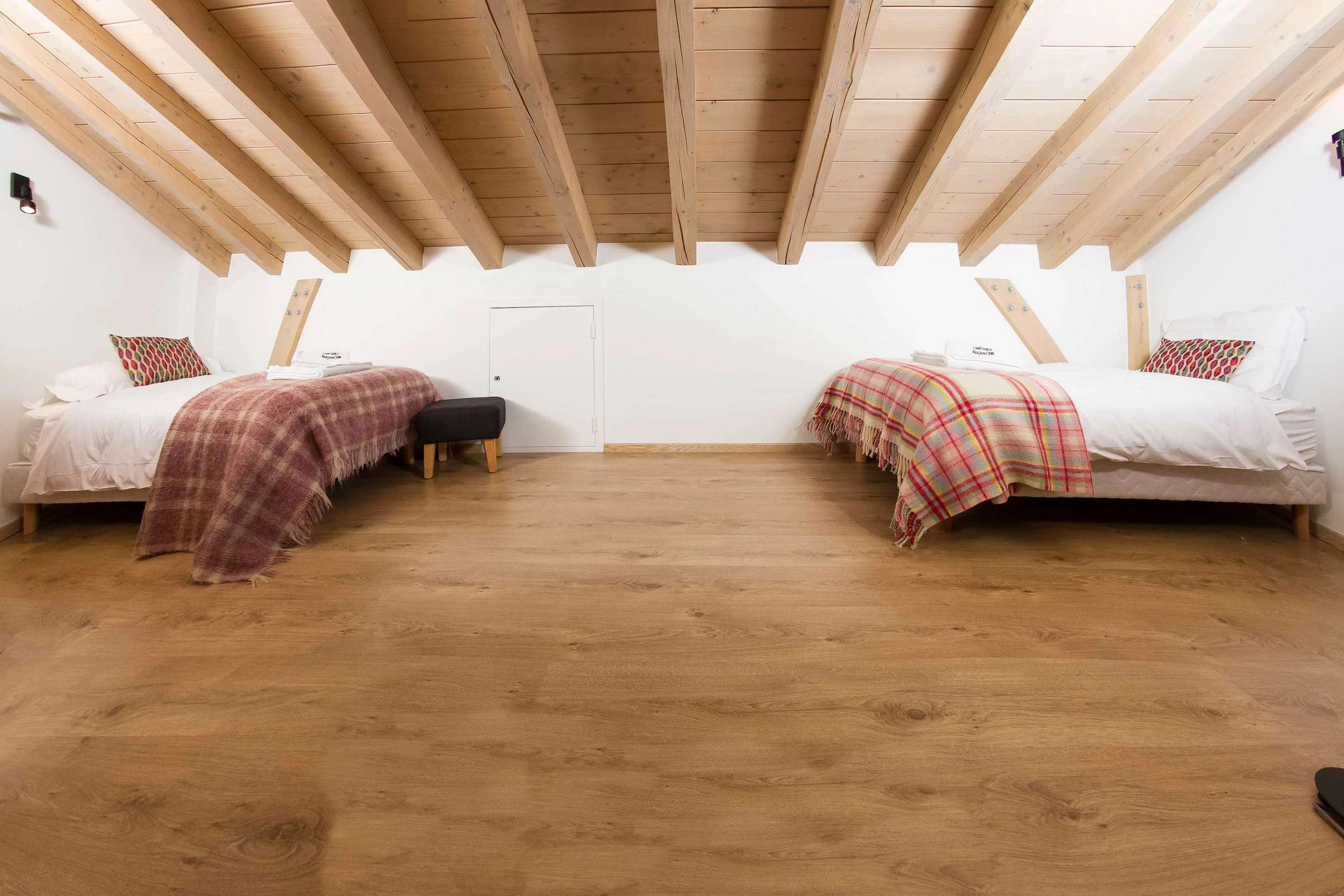 Mezzanine twin bedroom under the eaves - great for kids!