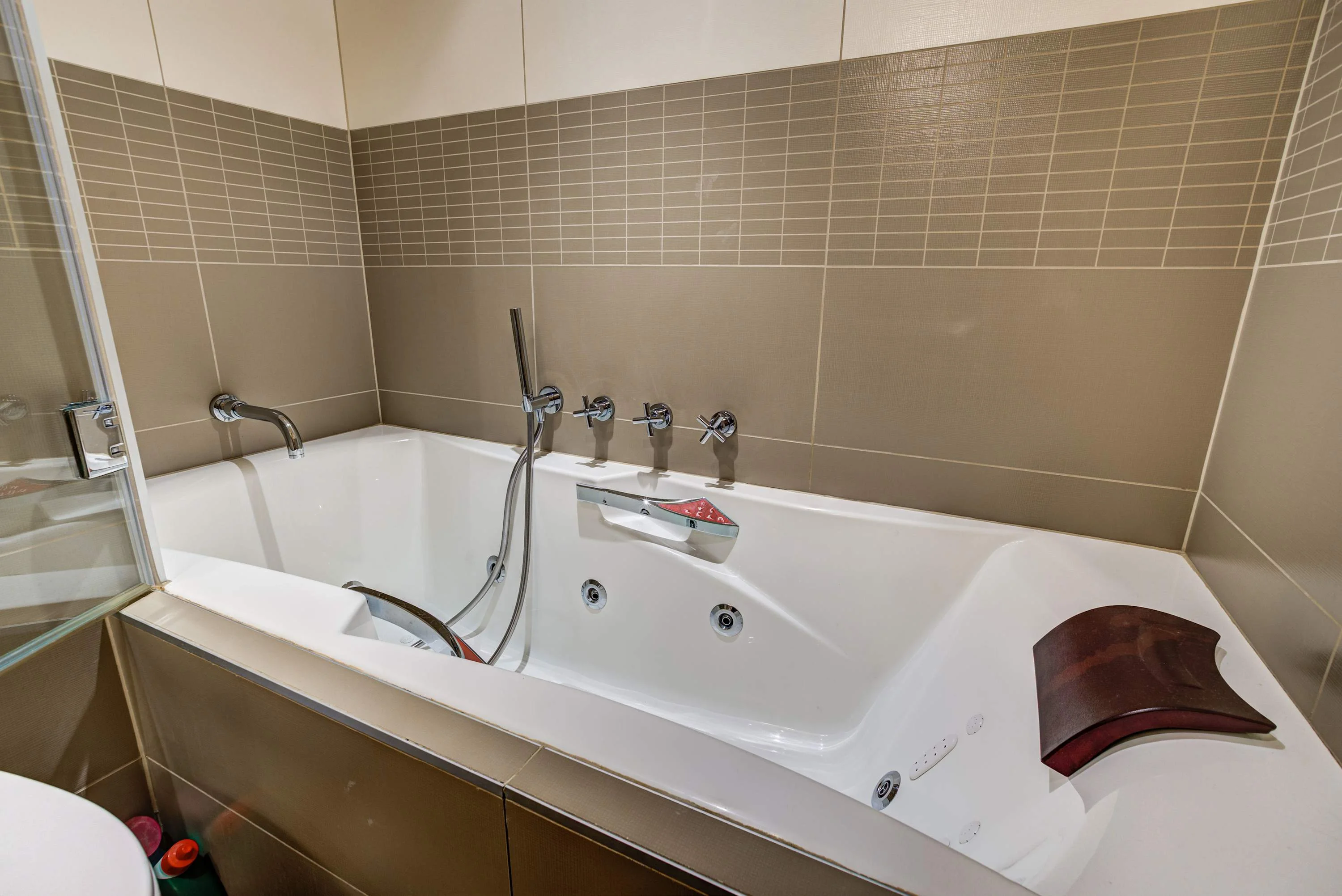 Family bathroom