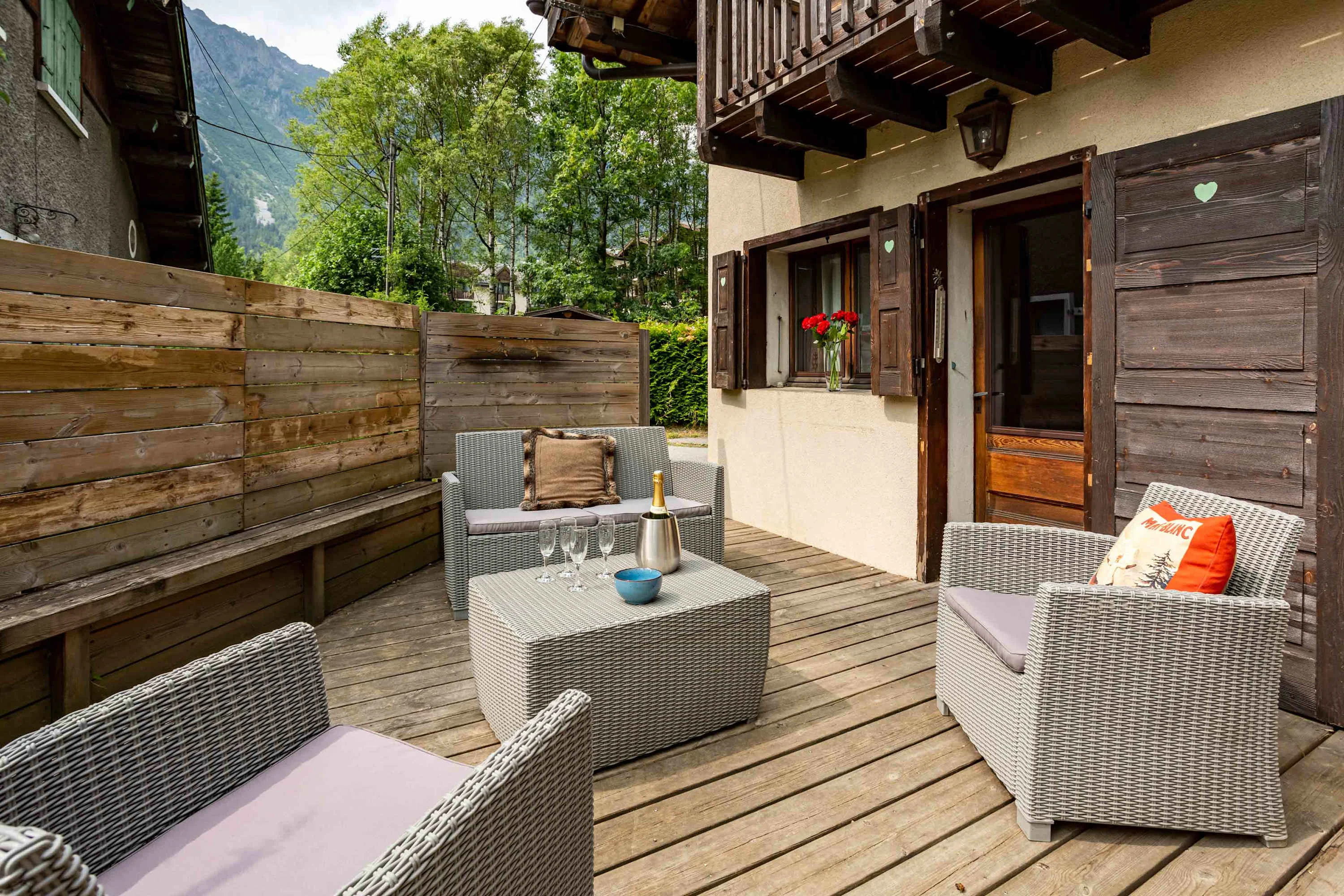 Outdoor seating area