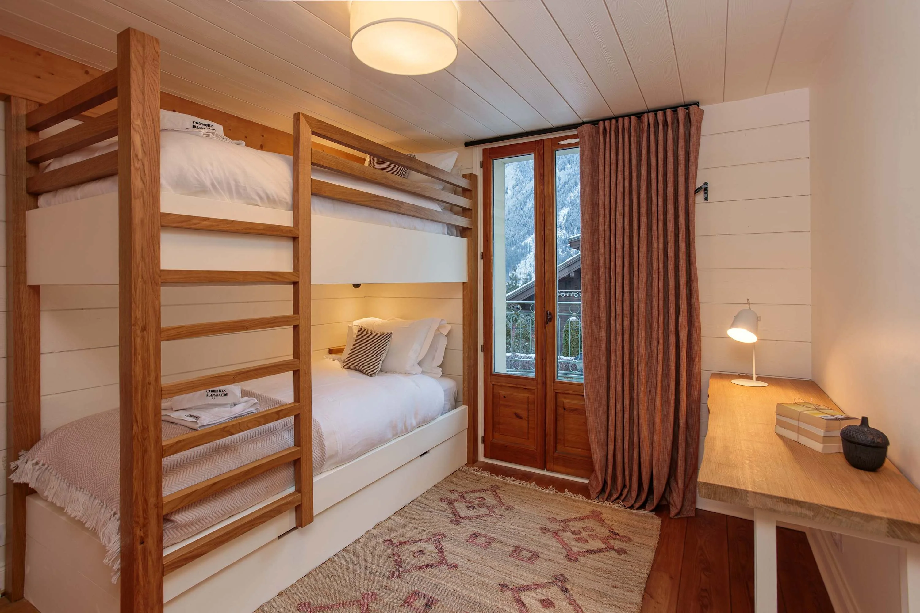 4th bedroom with bunk beds