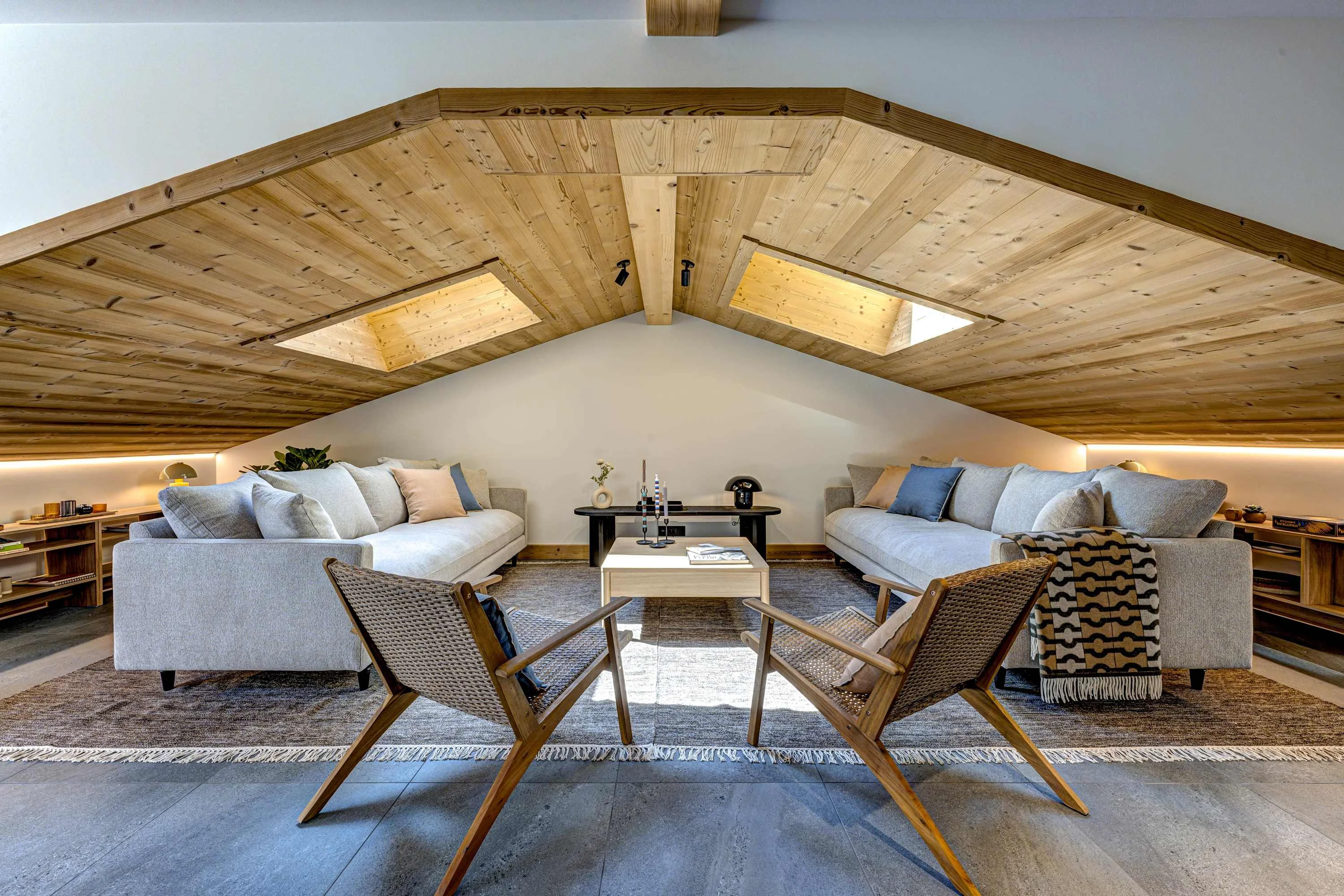 Cosy lounge area with comfortable sofas