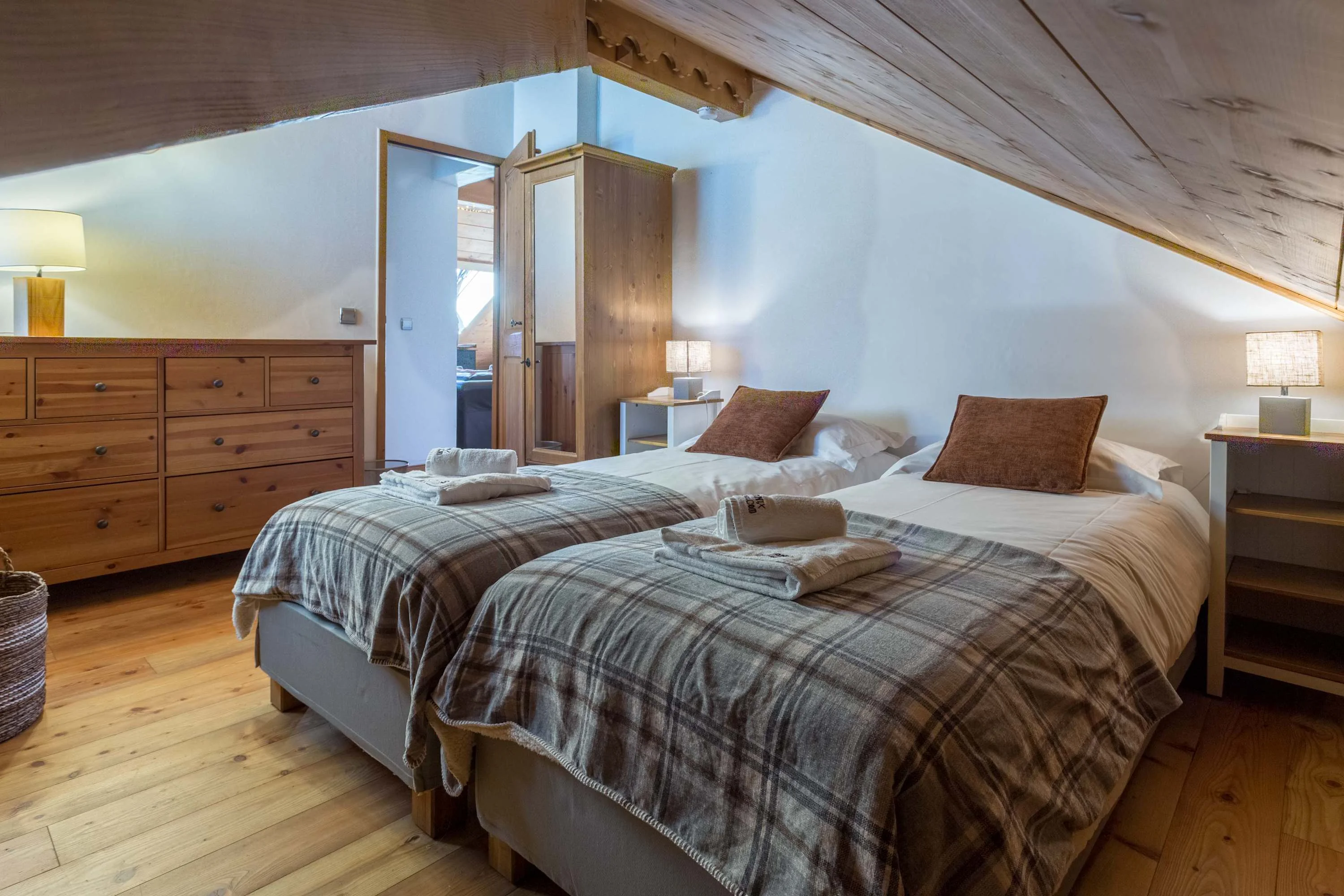 2nd bedroom - beds can be double or twin