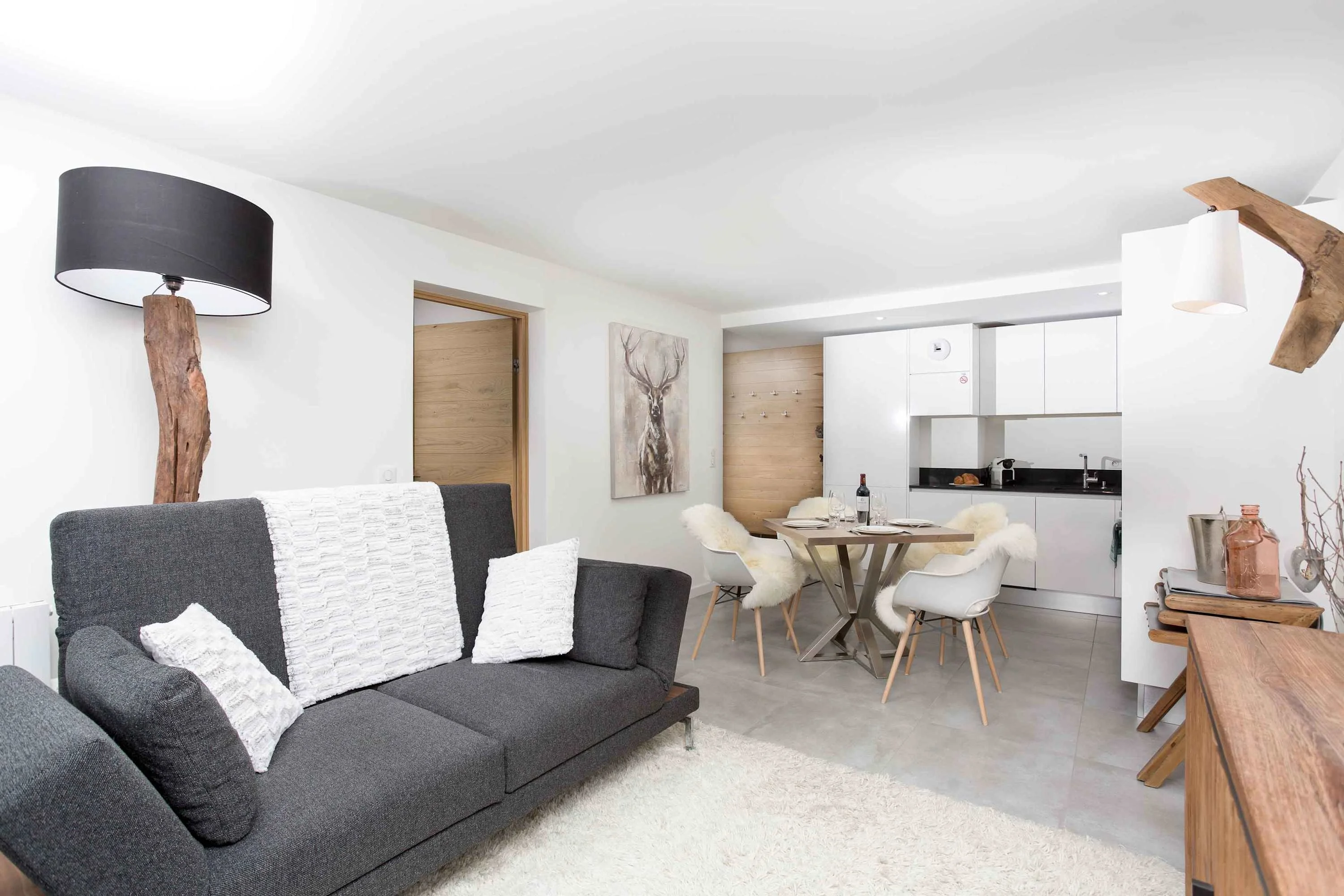 La Cordee 412 Apartment is stylish & comfortable