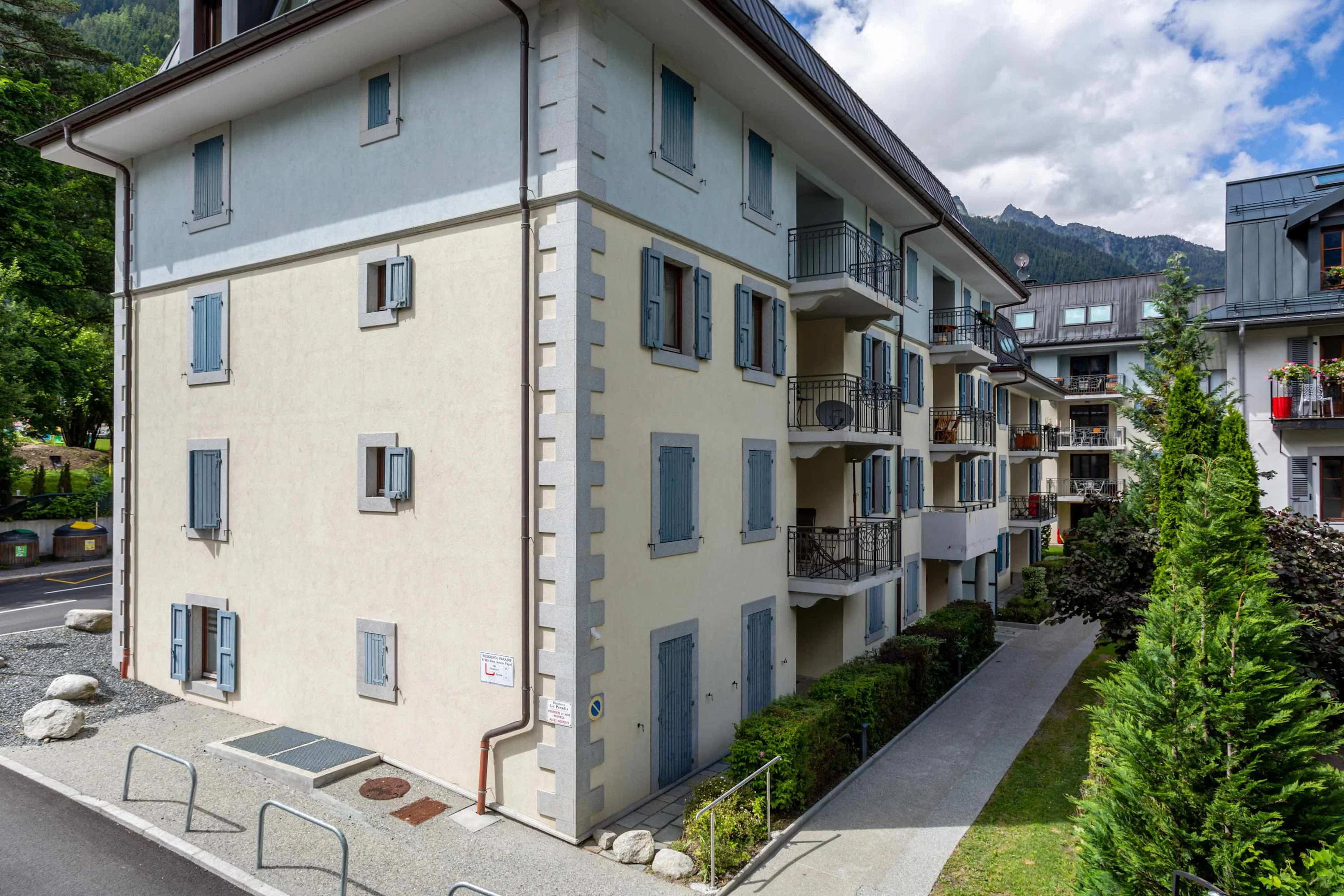 Le Paradis Residence