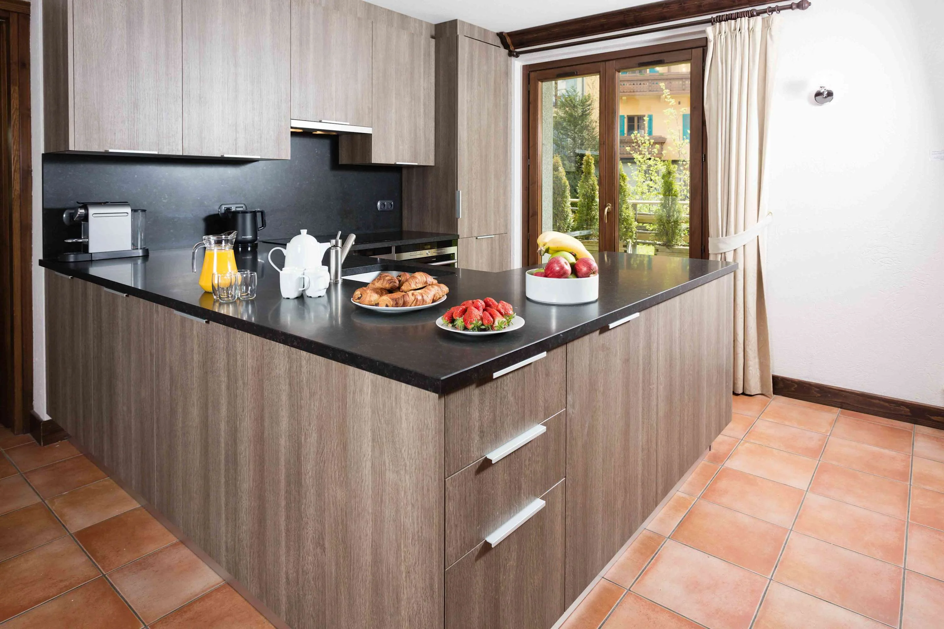 Modern, updated fitted kitchen