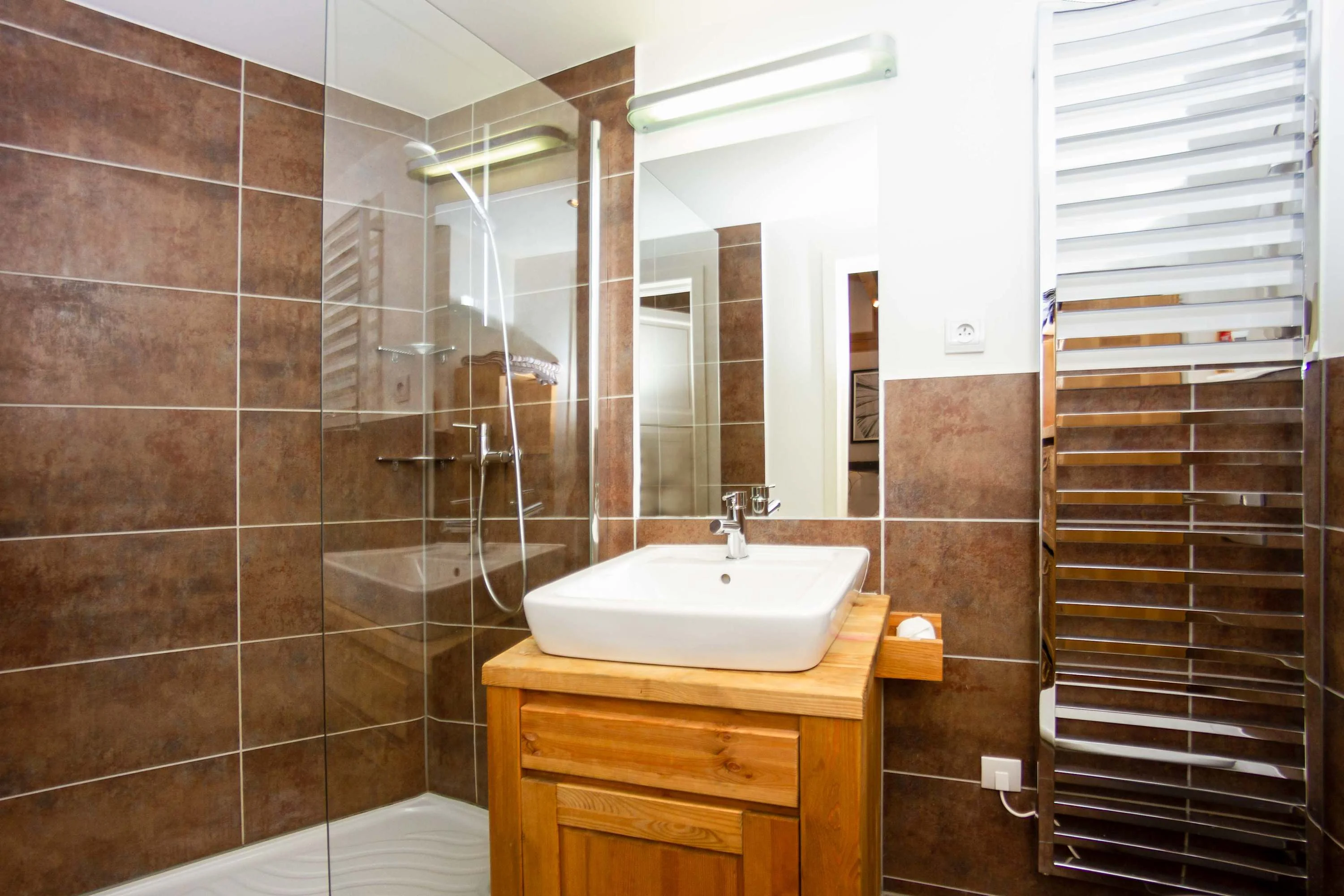 Ensuite bathroom