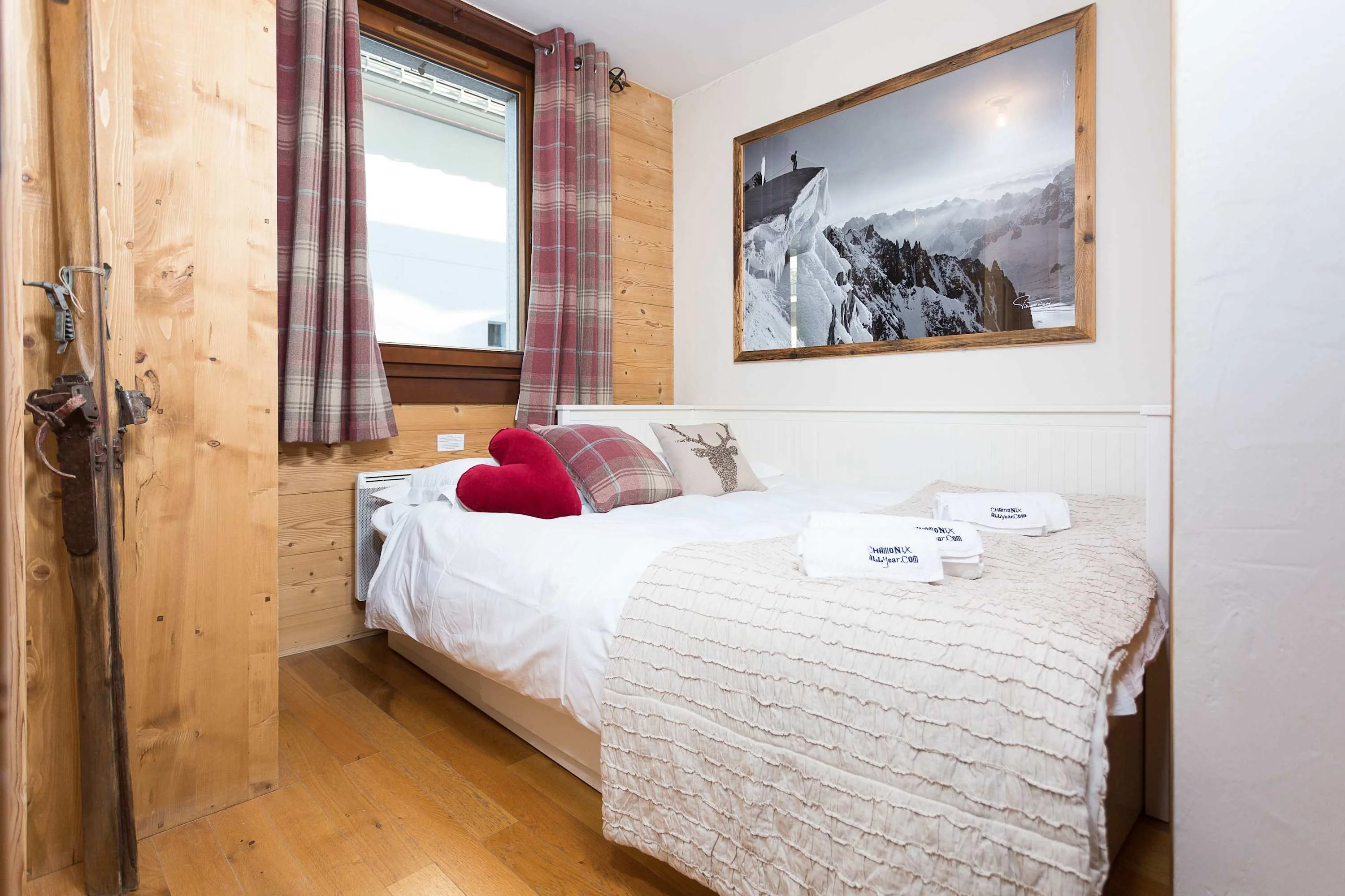 2nd double / single Bedroom