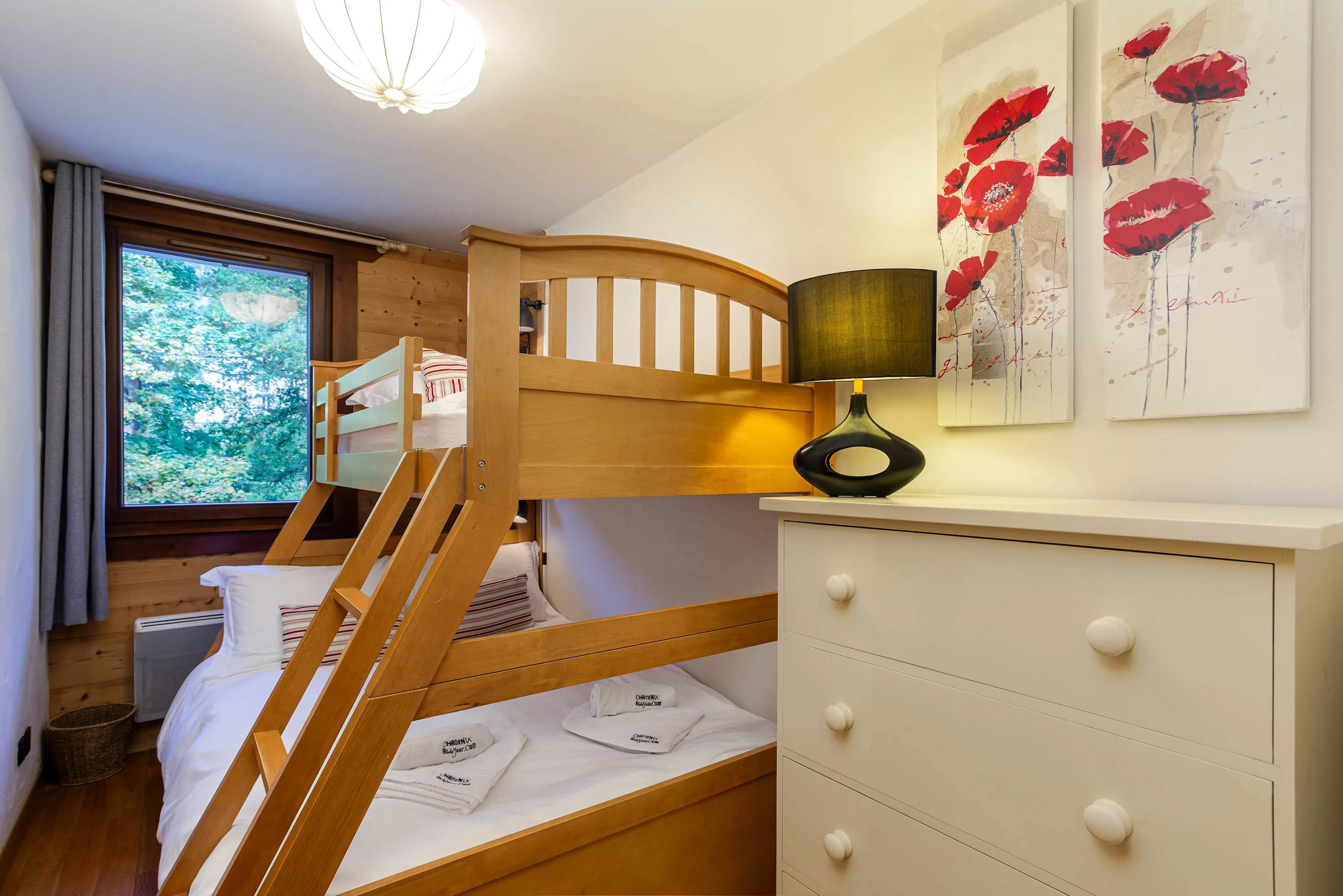 Single bunk over double bed