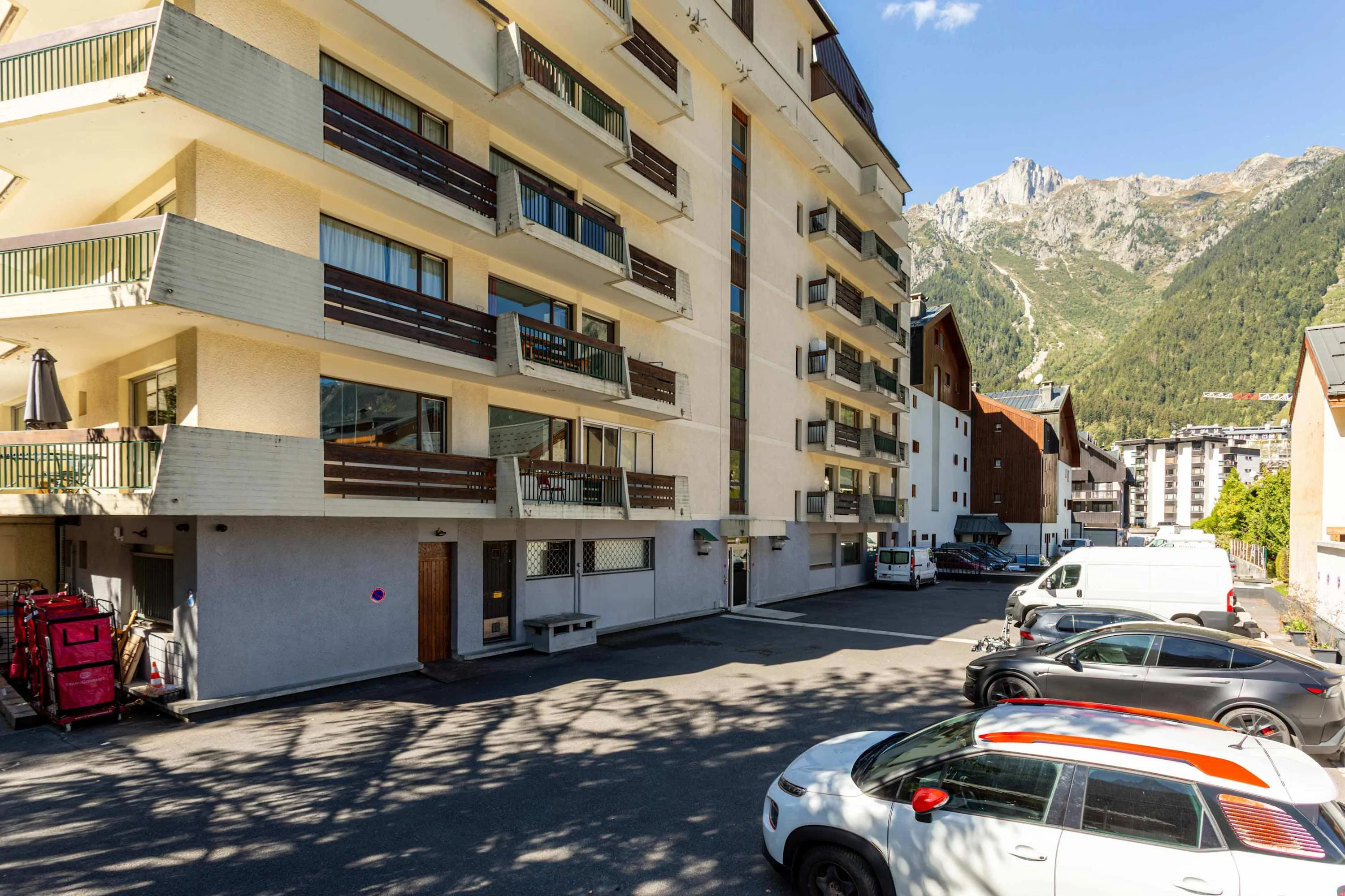 External car park at rear of building